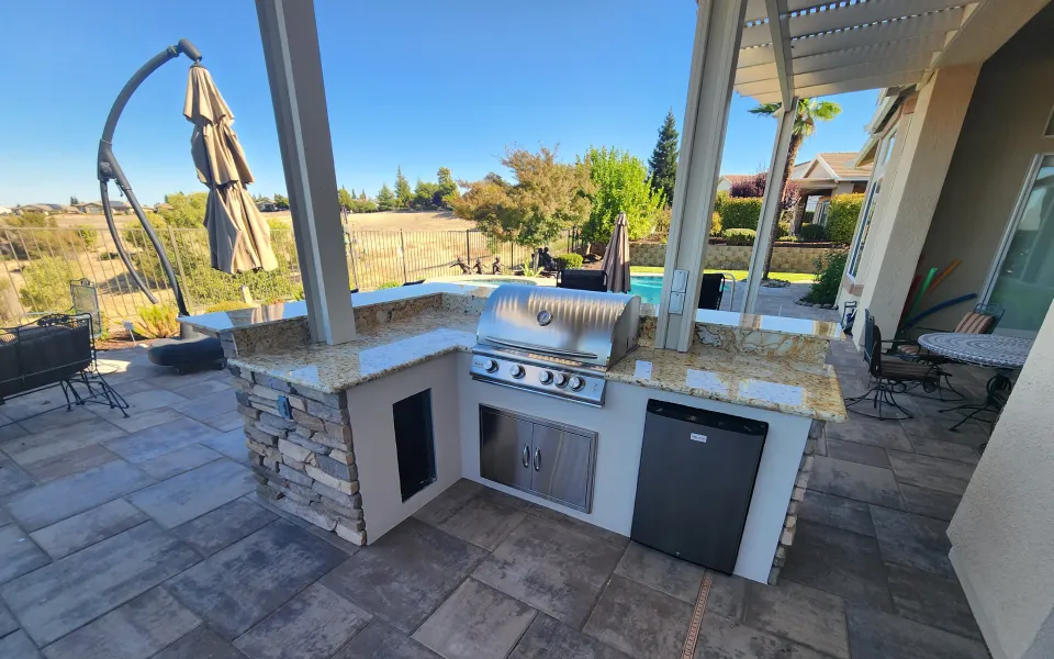 outdoor living kitchen= setup nearby pool fair oaks ca